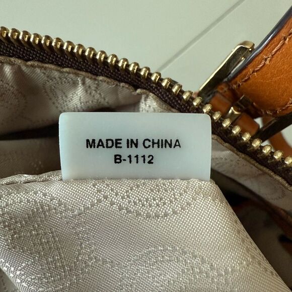 MICHAEL KORS Jet Set Monogram Brown Tote with Gold Hardware & Leather Handles - Picture 11 of 11